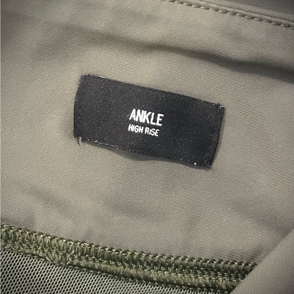 Express pull-on ankle pants - Picture 7 of 8